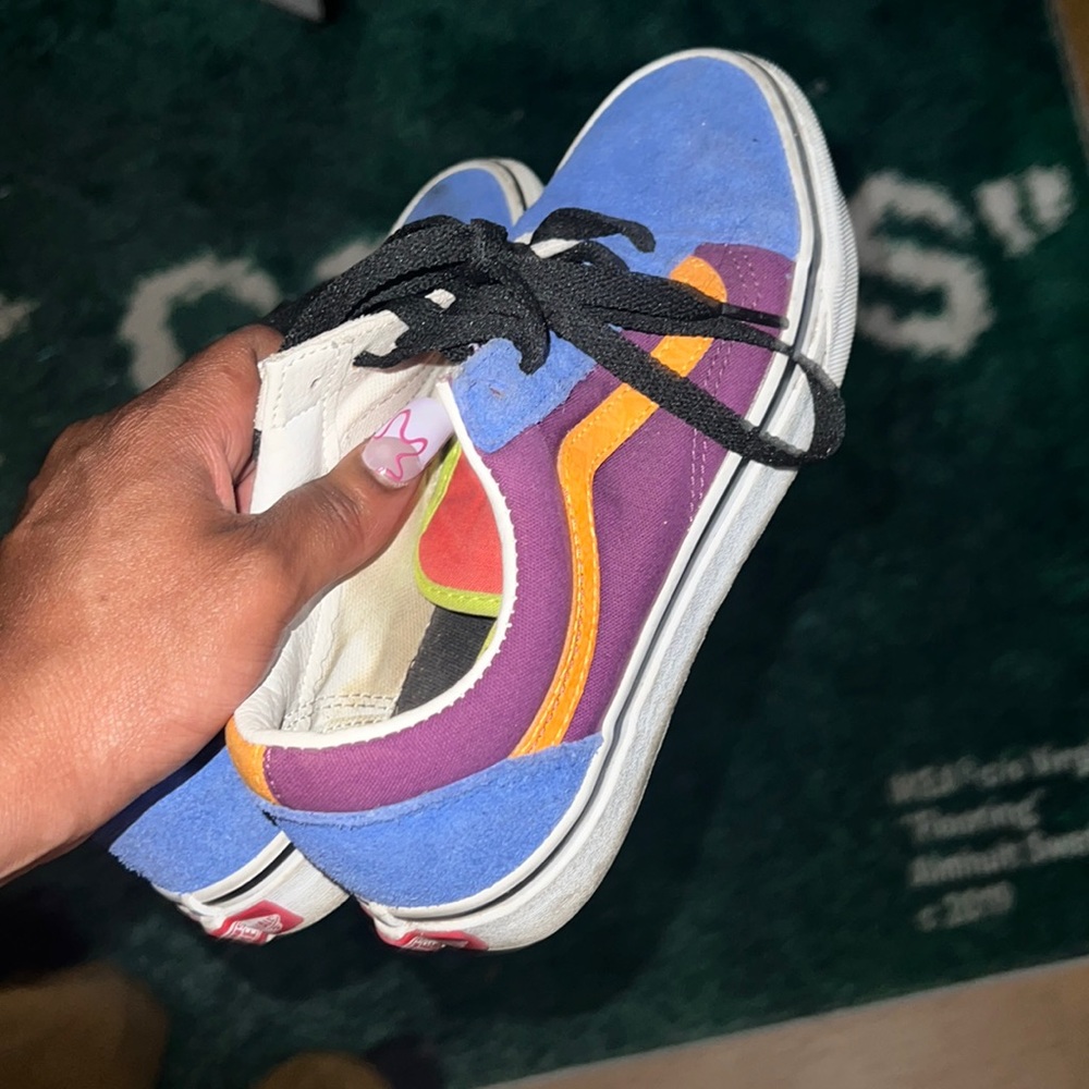 Vans